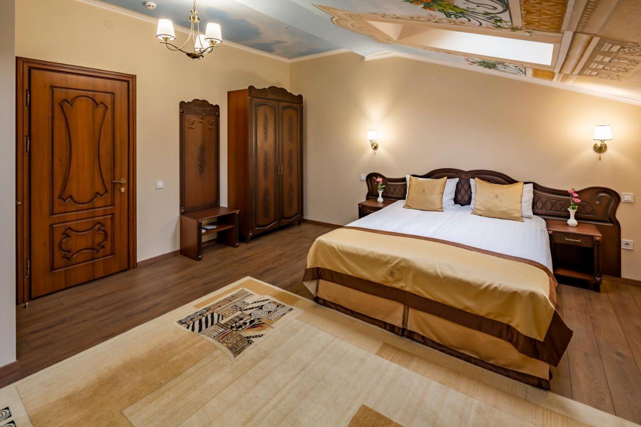 Mini-Hotel Guest House Inn 利沃夫 外观 照片