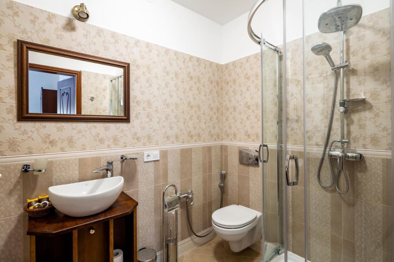 Mini-Hotel Guest House Inn 利沃夫 外观 照片