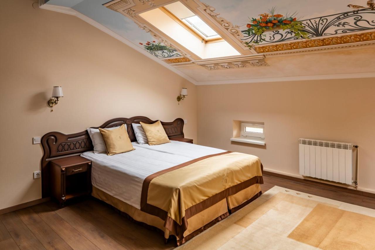 Mini-Hotel Guest House Inn 利沃夫 外观 照片
