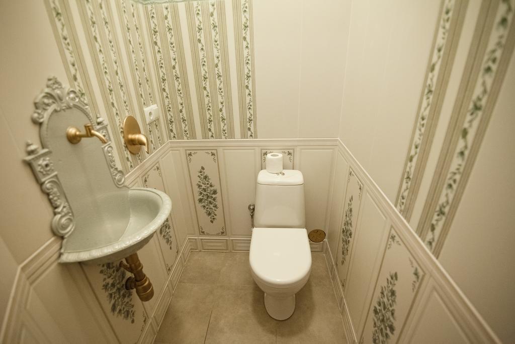 Mini-Hotel Guest House Inn 利沃夫 外观 照片
