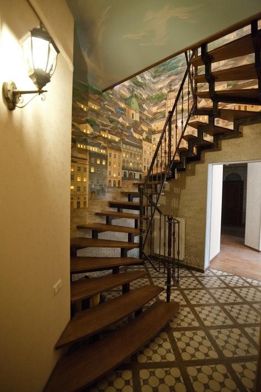 Mini-Hotel Guest House Inn 利沃夫 外观 照片