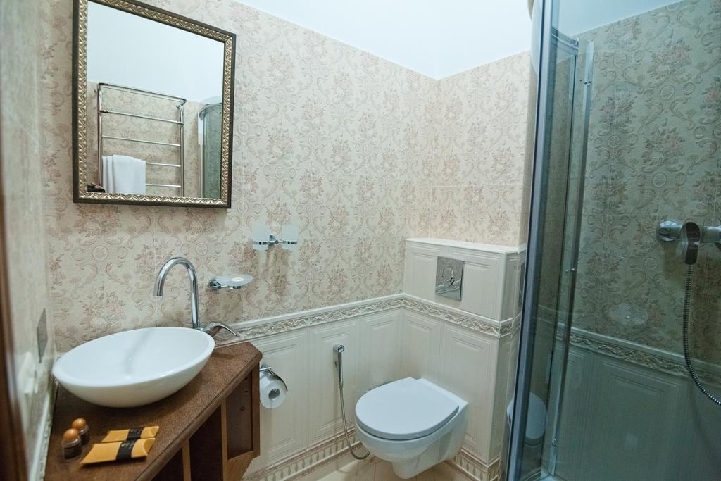Mini-Hotel Guest House Inn 利沃夫 客房 照片