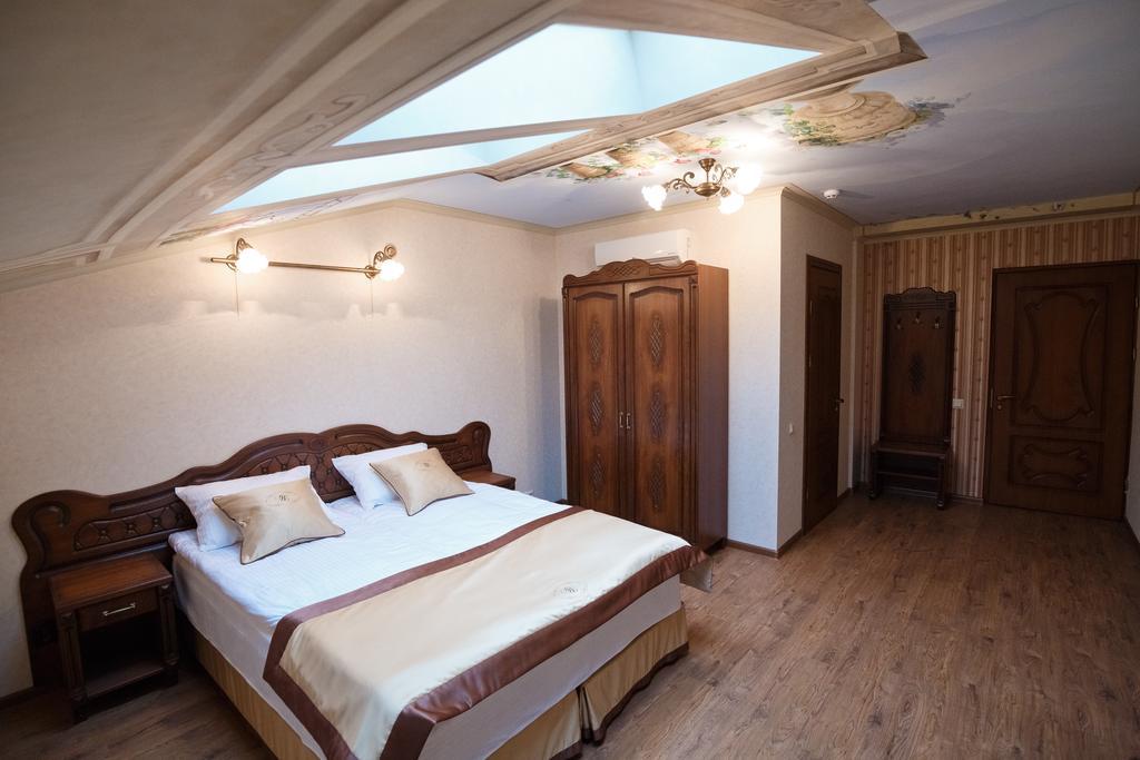 Mini-Hotel Guest House Inn 利沃夫 外观 照片