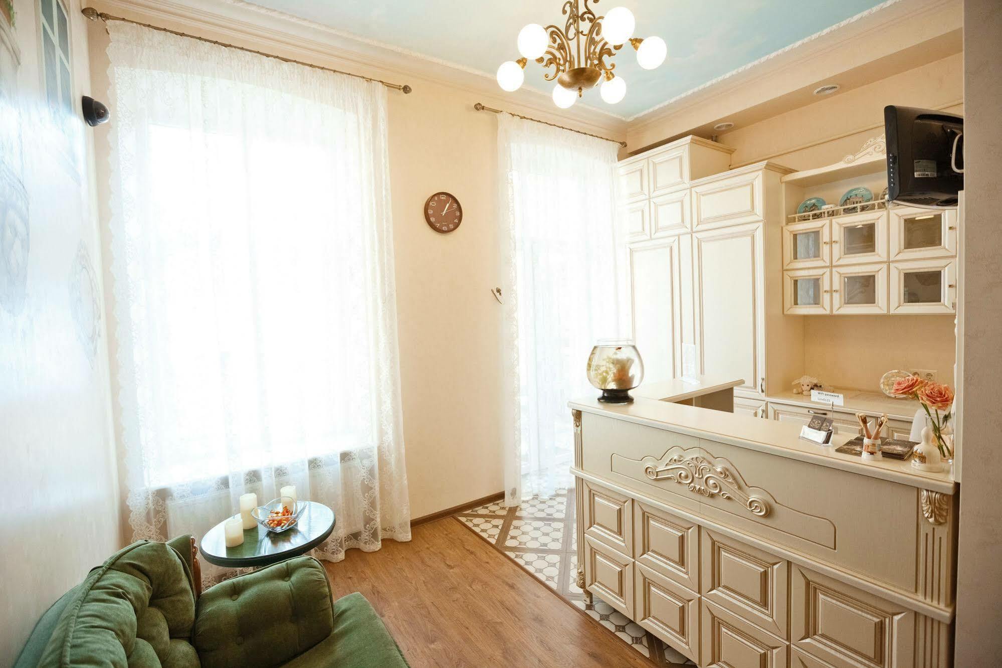 Mini-Hotel Guest House Inn 利沃夫 外观 照片